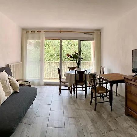 T2 De 50 M2 + Balcon + Parking Pour 4 Personnes Apartmán *