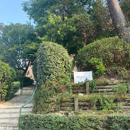 Apartmán T2 De 50 M2 + Balcon + Parking Pour 4 Personnes