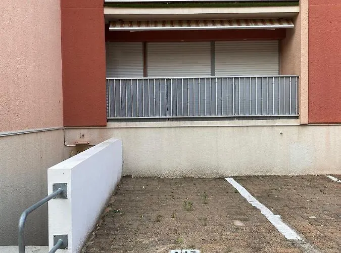 T2 De 50 M2 + Balcon + Parking Pour 4 Personnes Apartmán *